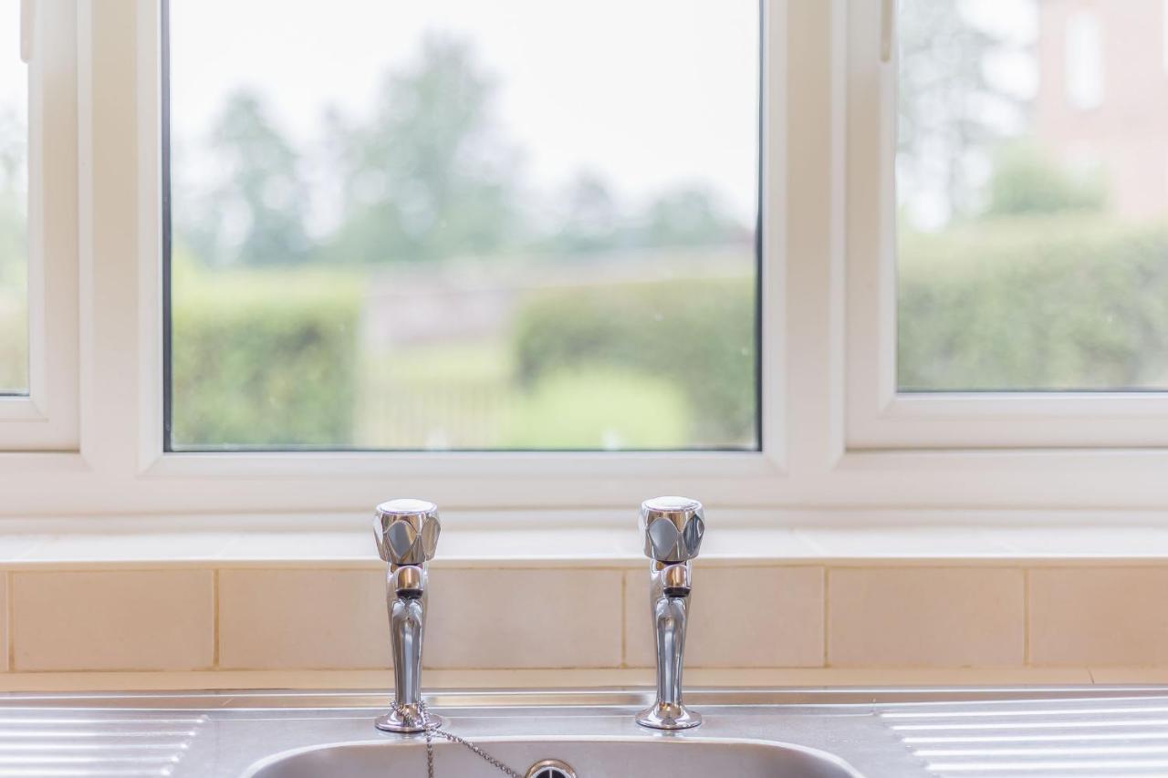 Meadow Lea Villa Leominster Ngoại thất bức ảnh